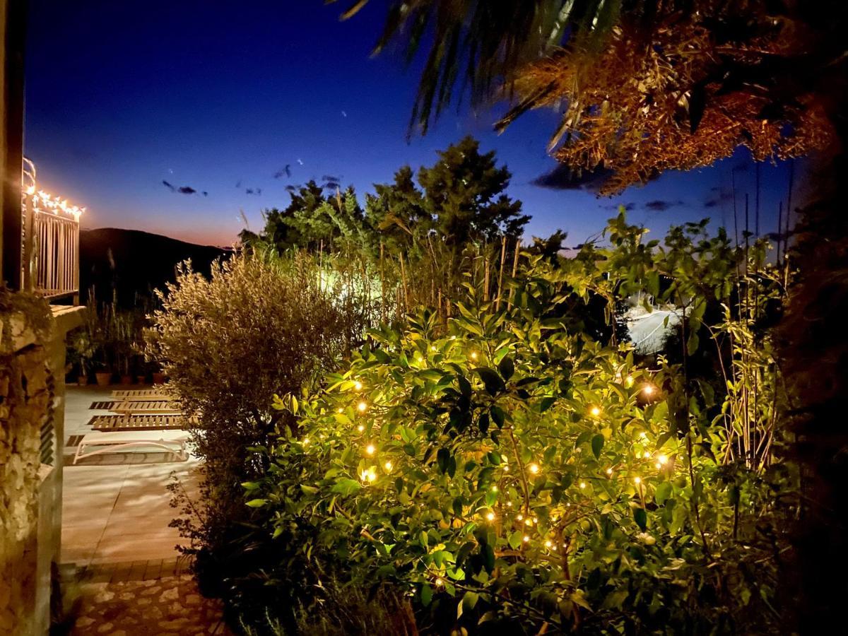 Loft-Beach-Apartments Ratko Novi Vinodolski Exteriér fotografie